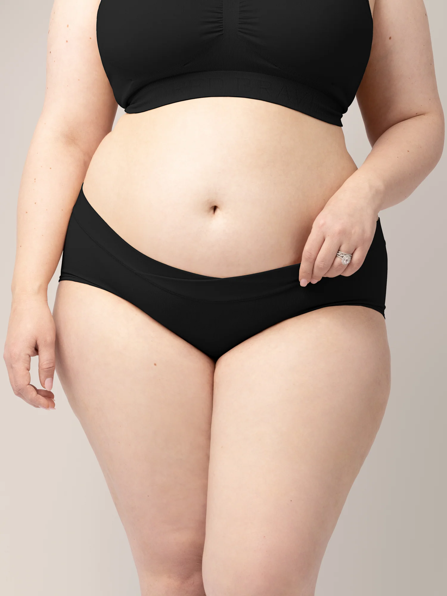 Bamboo Maternity & Postpartum Hipster | Black - Image 3