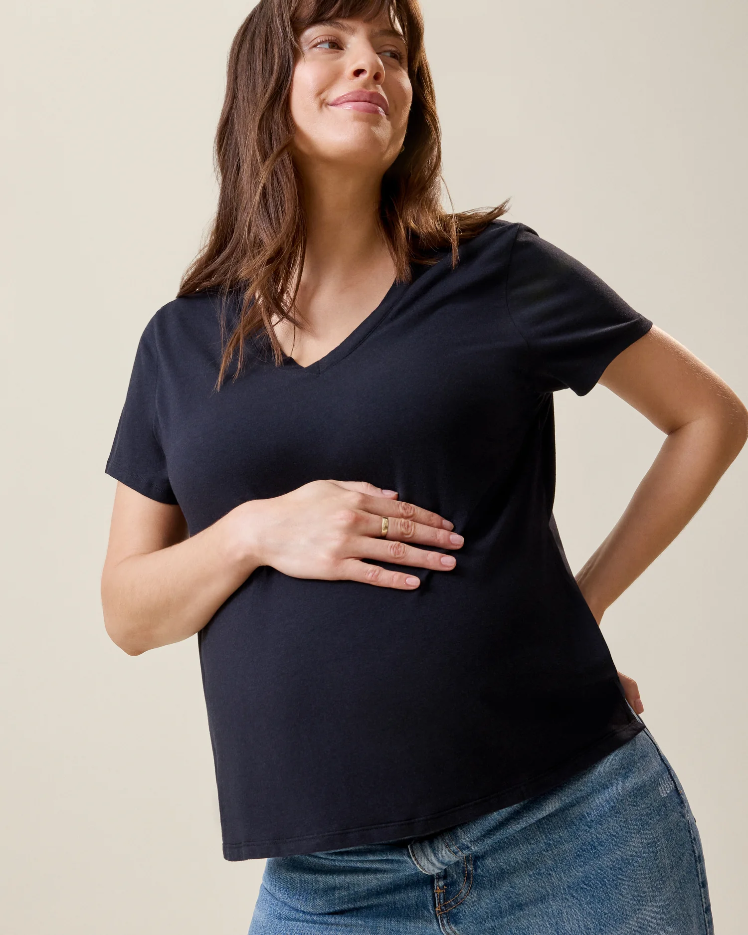 Classic Modal V-neck Nursing T-shirt | Black