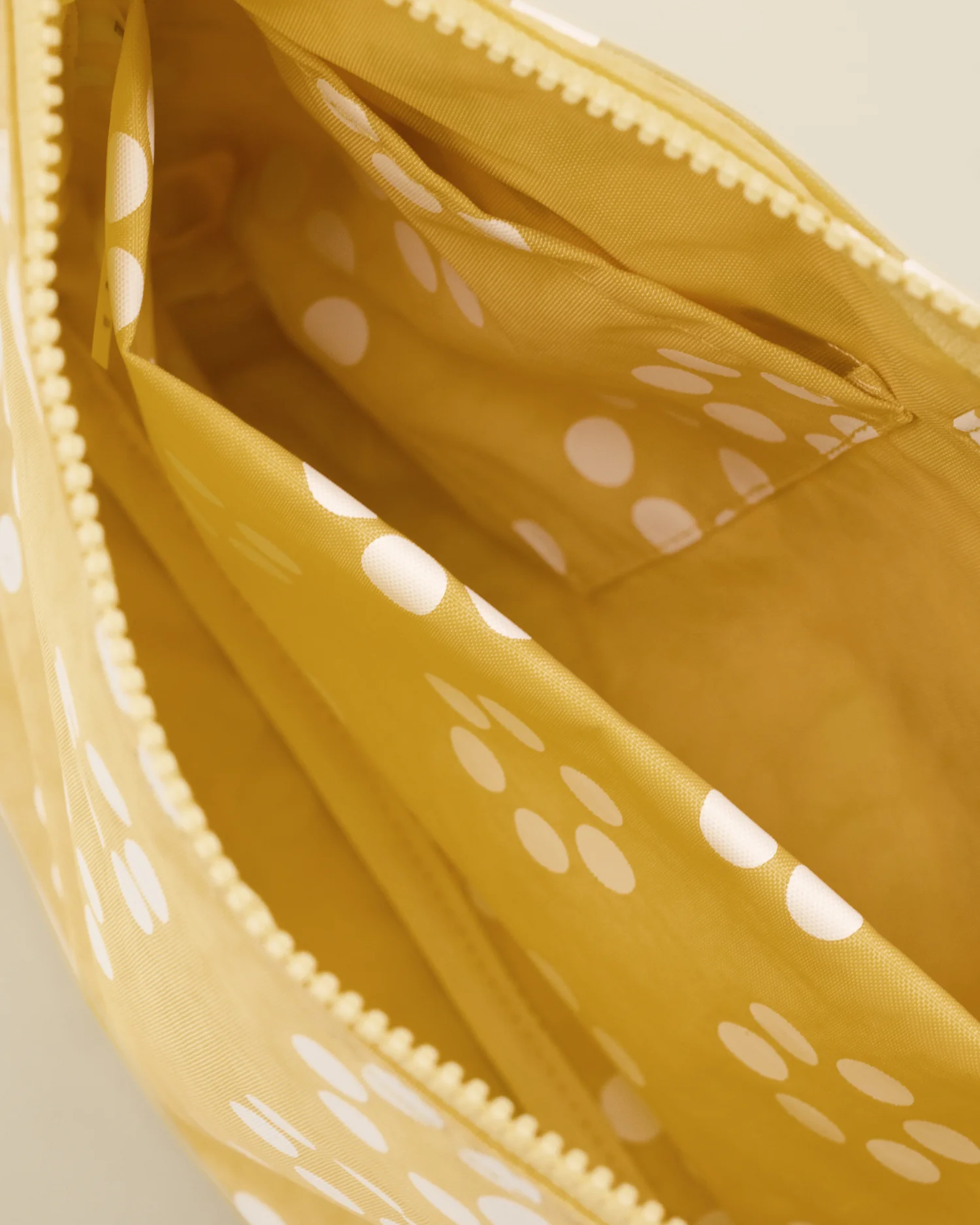 Quick Change Kit Bag | Sunshine Dots - Image 5