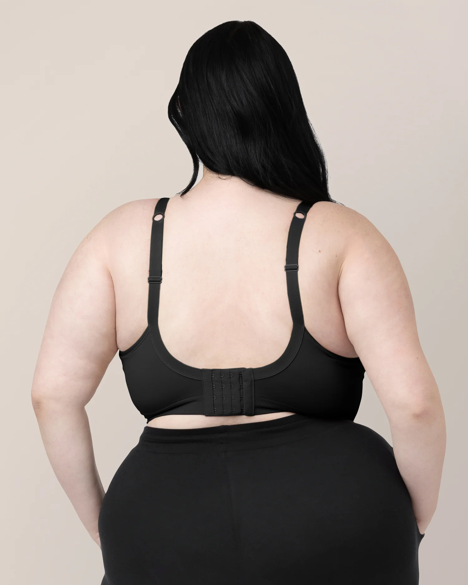Everly Wireless Contour Bra | Black - Image 2