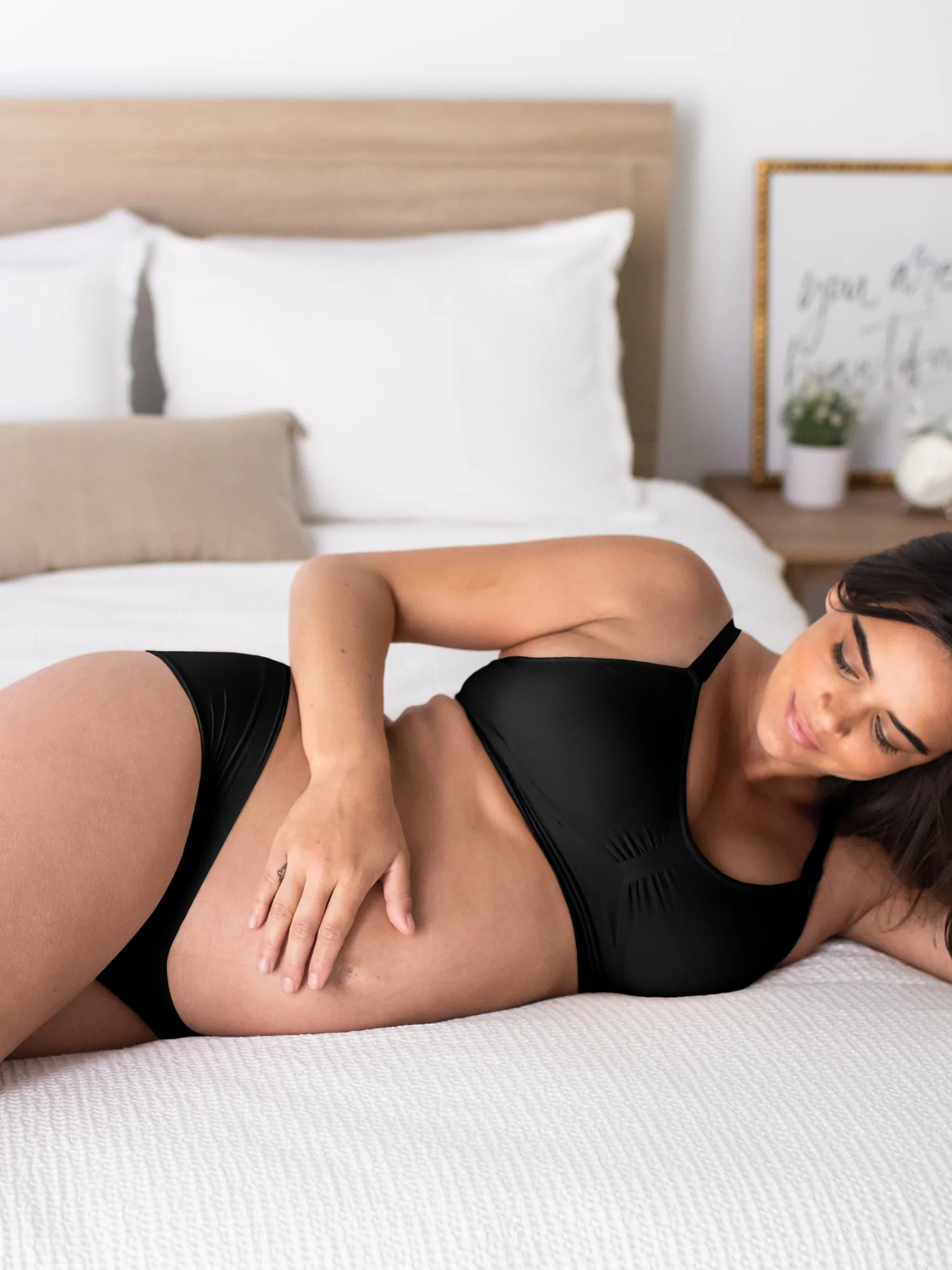 Grow with Me™ Maternity & Postpartum Hipster | Black - Image 2