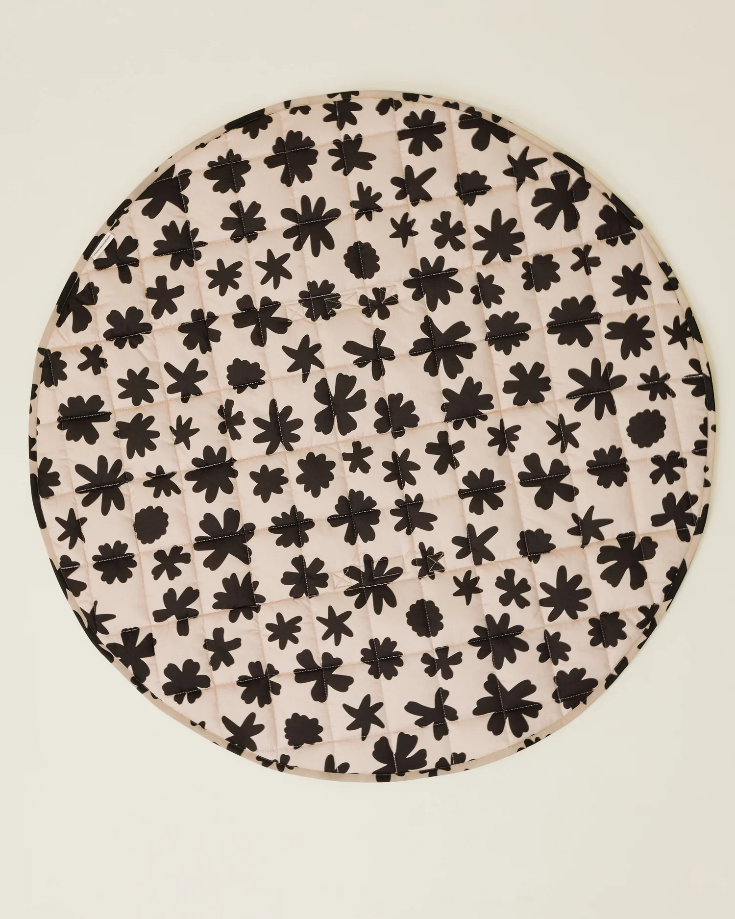 Inside/Outside Play Mat | Cream Chamomiles