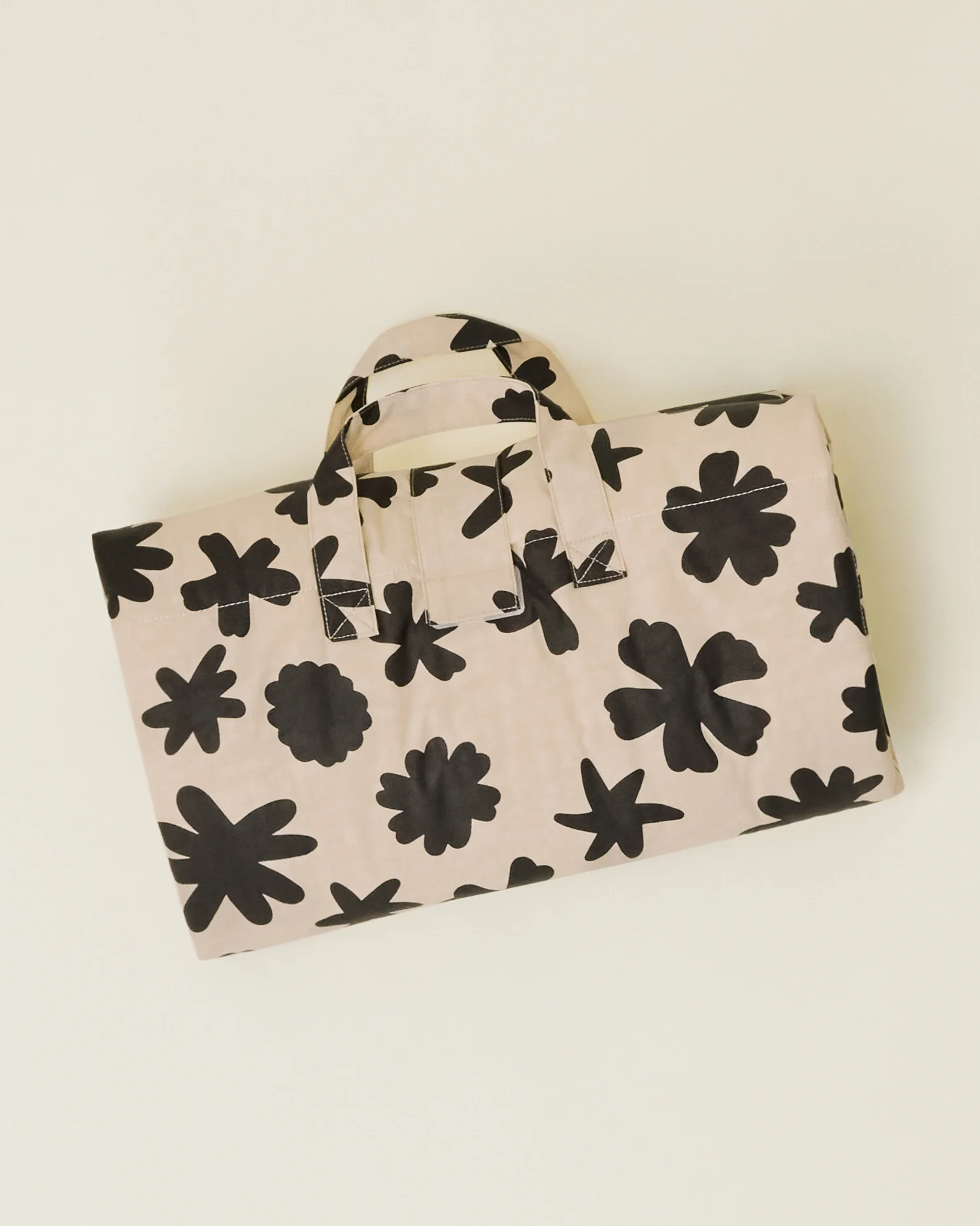 Inside/Outside Play Mat | Cream Chamomiles - Image 3