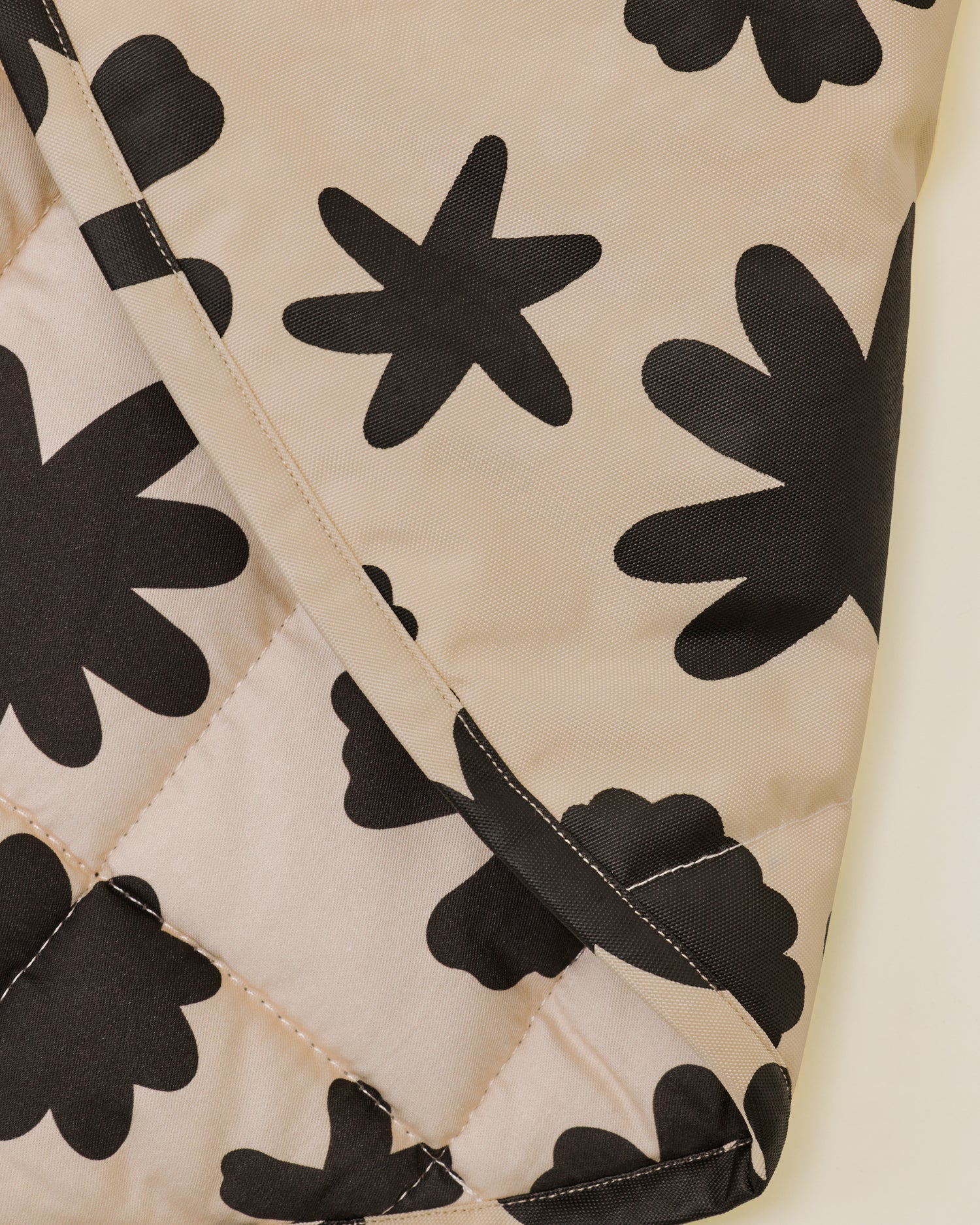Inside/Outside Play Mat | Cream Chamomiles - Image 5
