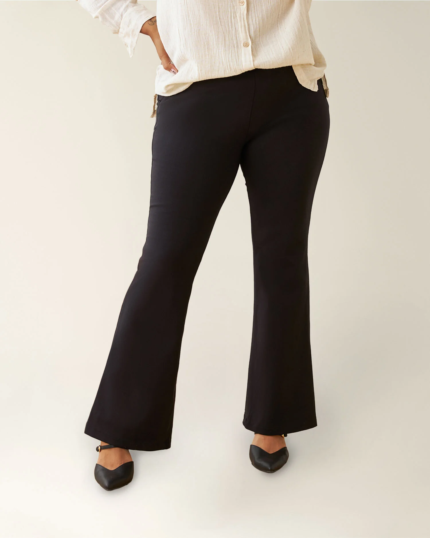 Postpartum Ponte Flare Pant | Black