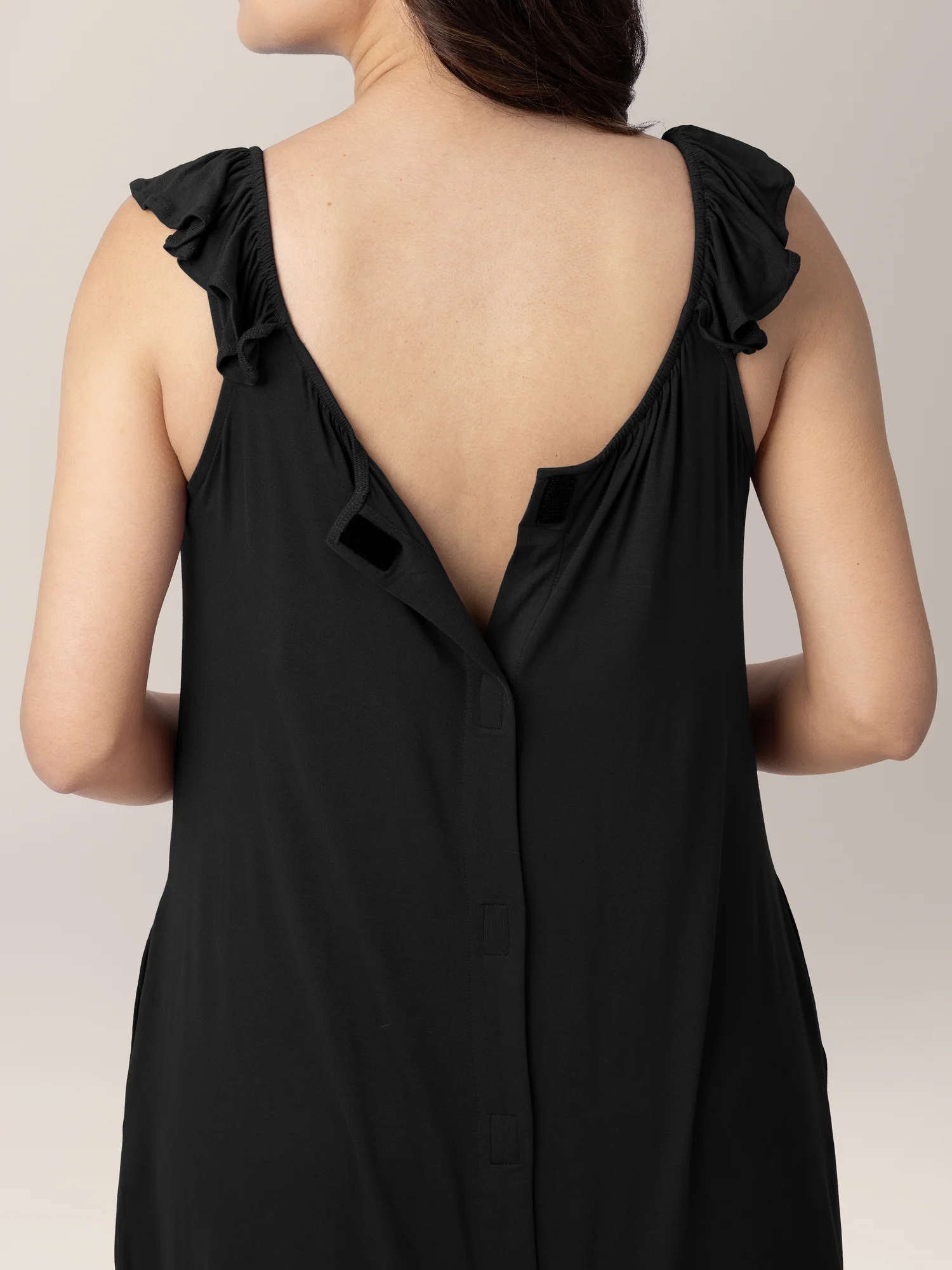 Ruffle Strap Labor & Delivery Gown | Black - Image 2