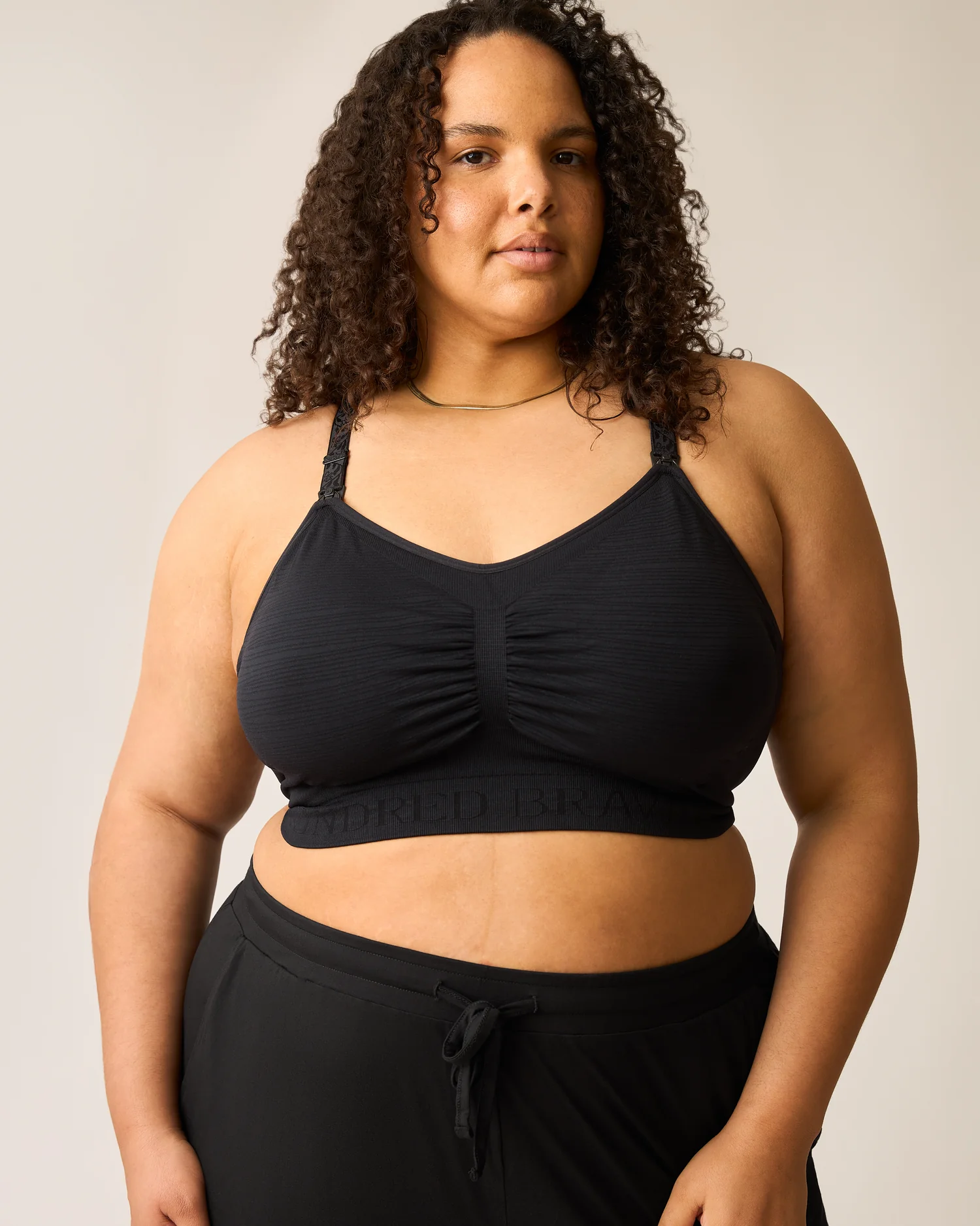 Sublime® Hands-Free Pumping Bra Two-Pack | Black & Latte - Image 3