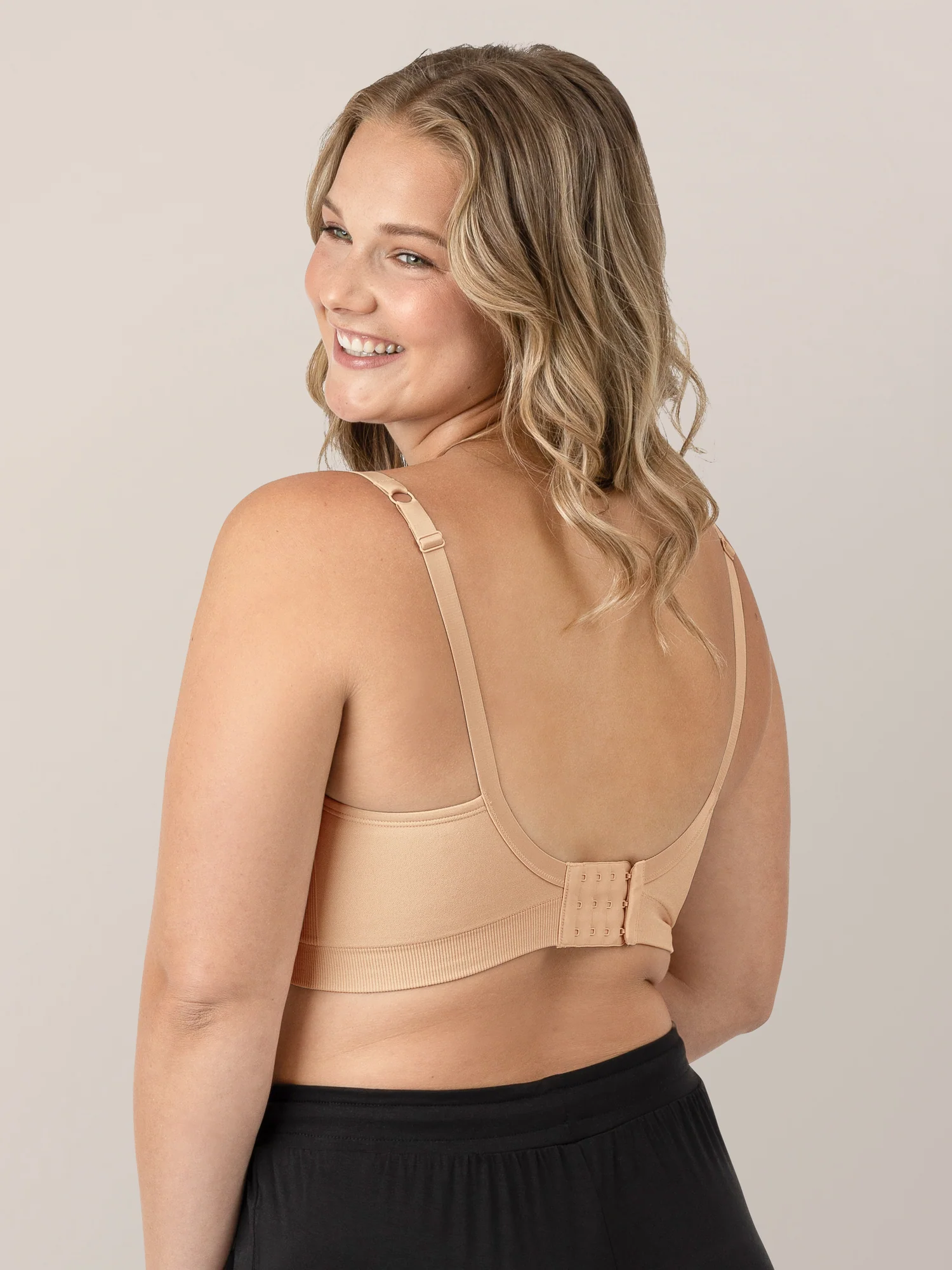 Everly Wireless Contour Bra | Beige - Image 2